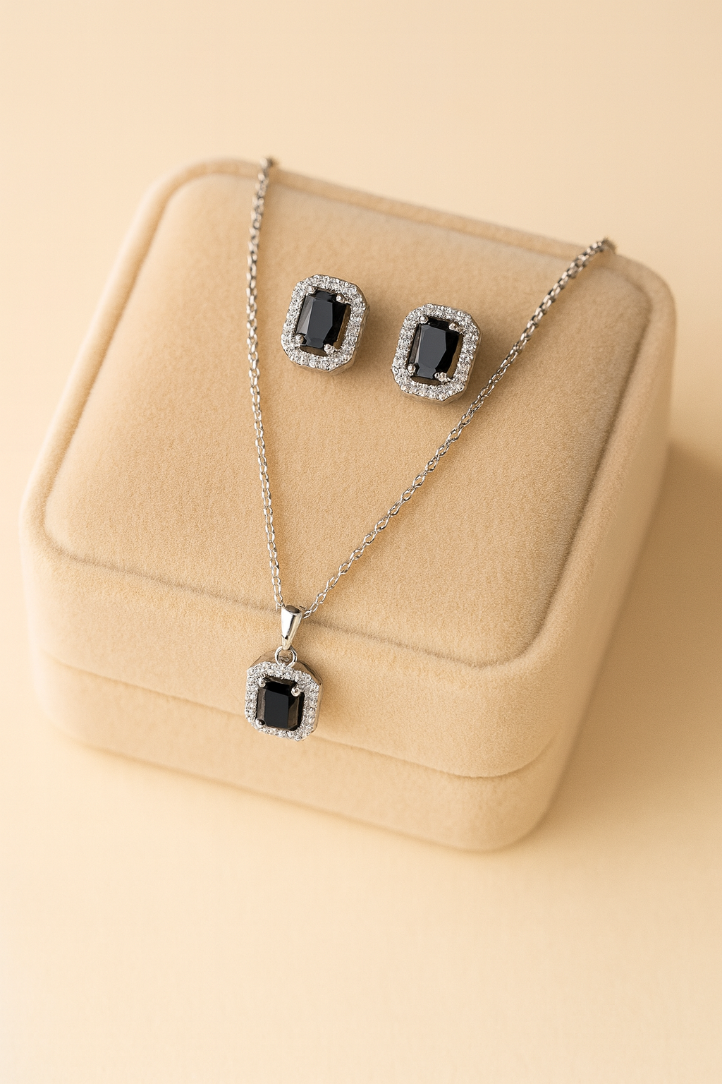 Midnight Radiance Set