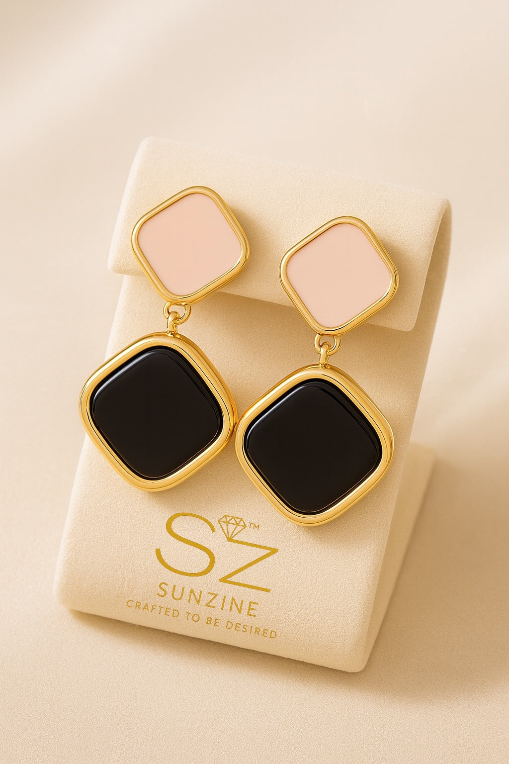 Sunzine Geometric Enamel Dangle Earrings – Black & Blush