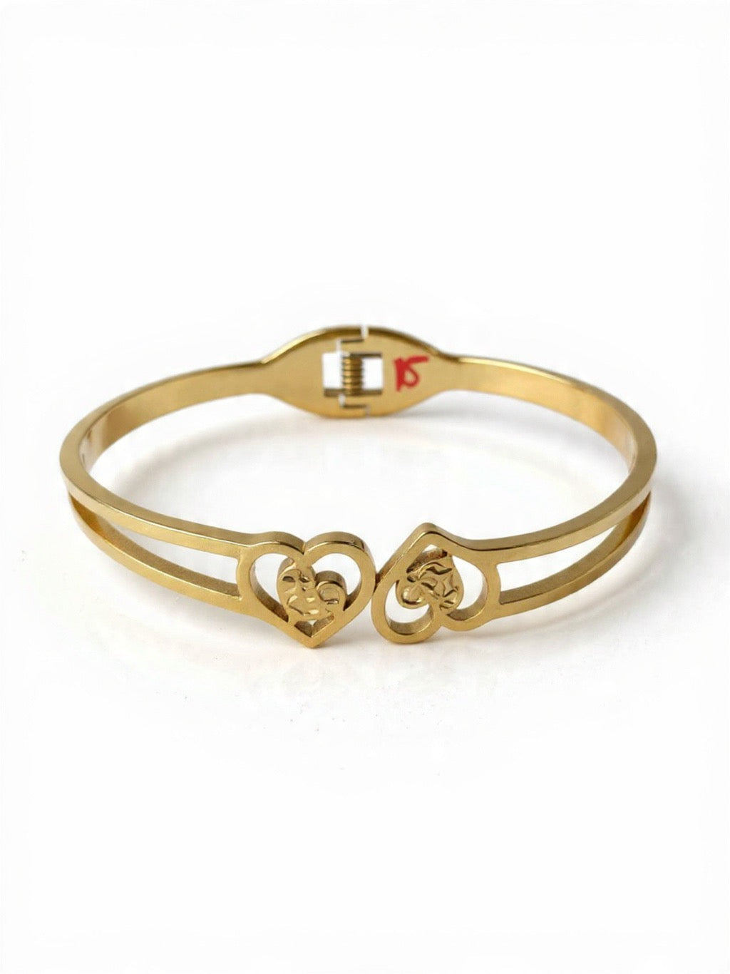heart cut Bangle